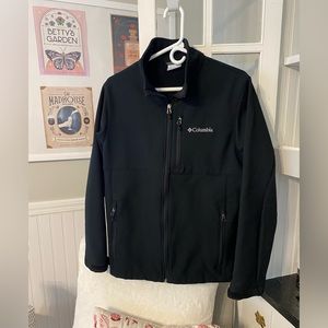 Columbia jacket size medium